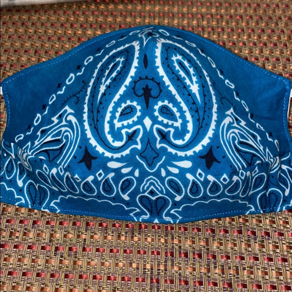 Face Mask with Bandana material